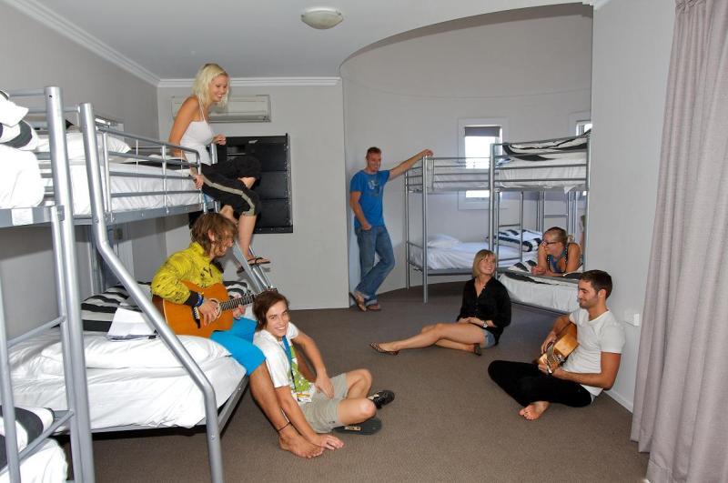 Albergue Nomads Byron Bay Backpackers Exterior foto