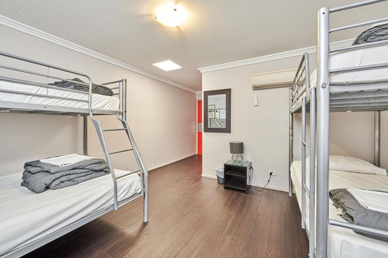 Albergue Nomads Byron Bay Backpackers Exterior foto